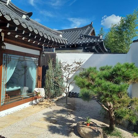 El House Hotel Gyeongju Ngoại thất bức ảnh