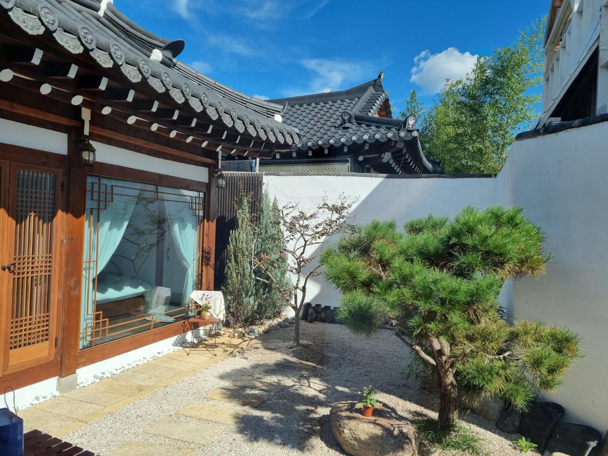 El House Hotel Gyeongju Ngoại thất bức ảnh